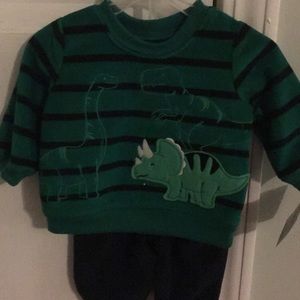 Newborn fleece outfit